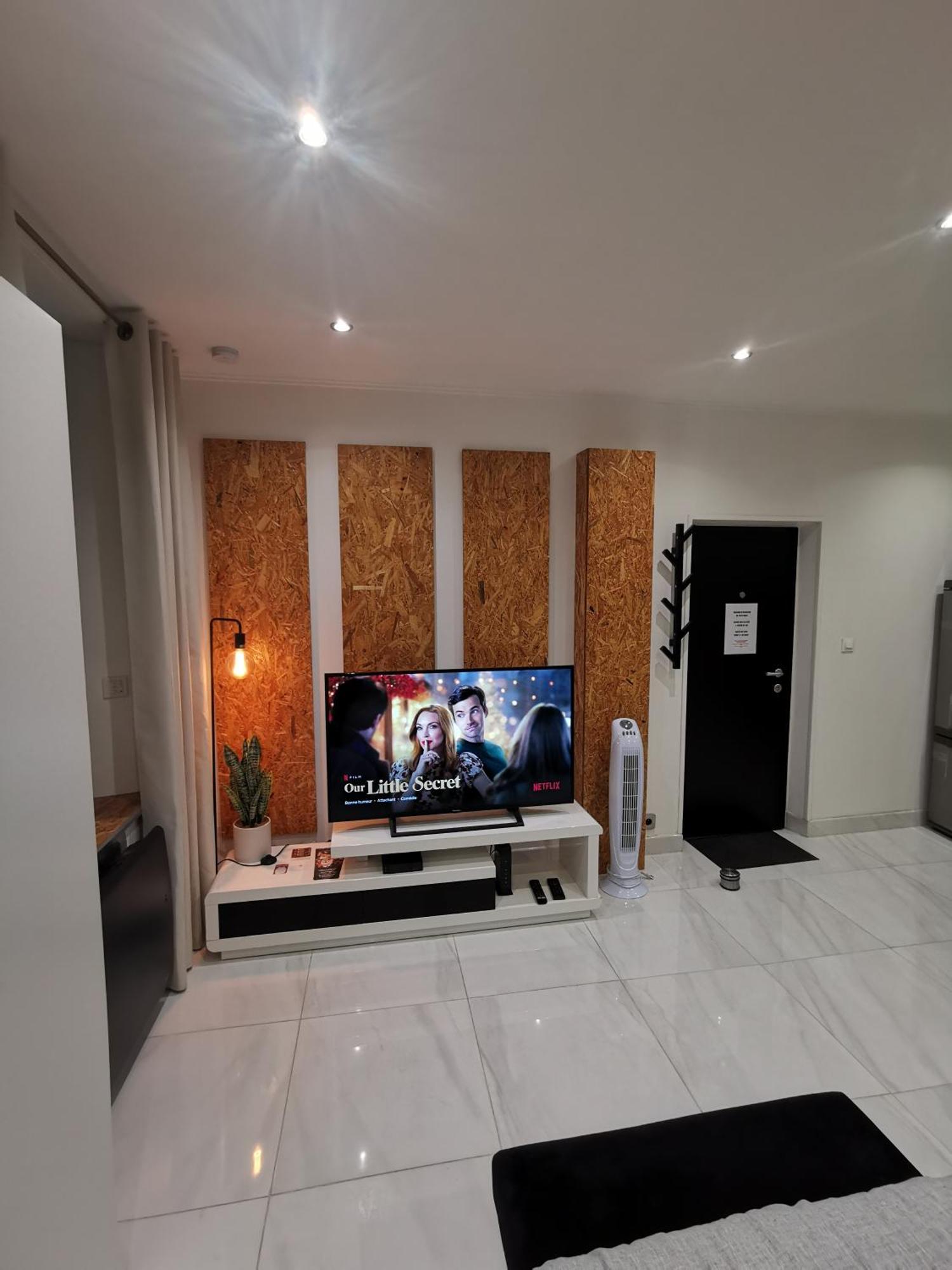 Studio Cosy Proche Paris Et Versailles Le Port-Marly Exterior photo